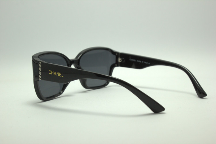 عینک آفتابی Chanel مدل A80290 با فریم مشکی