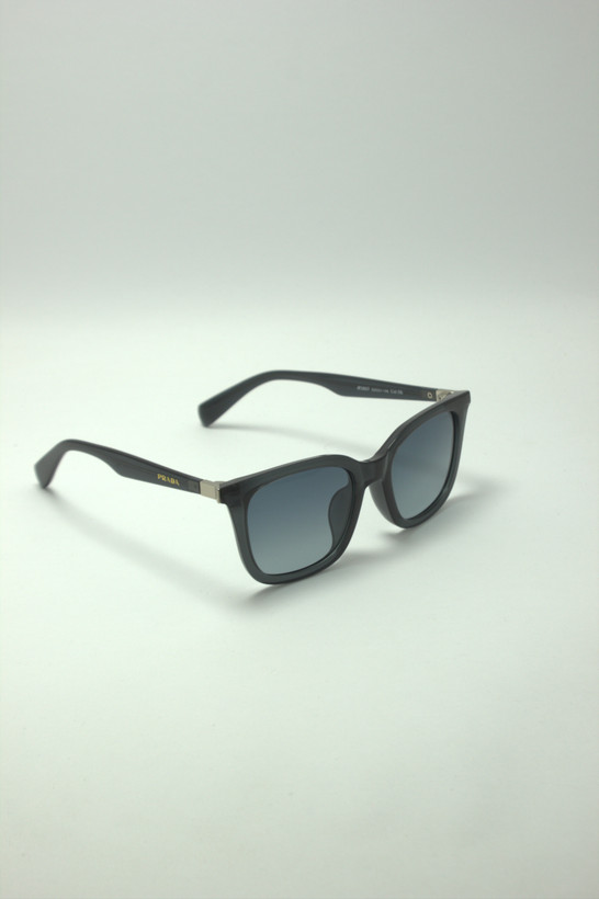 عینک مردانه برند Prada مدل R2807 پلاریزه